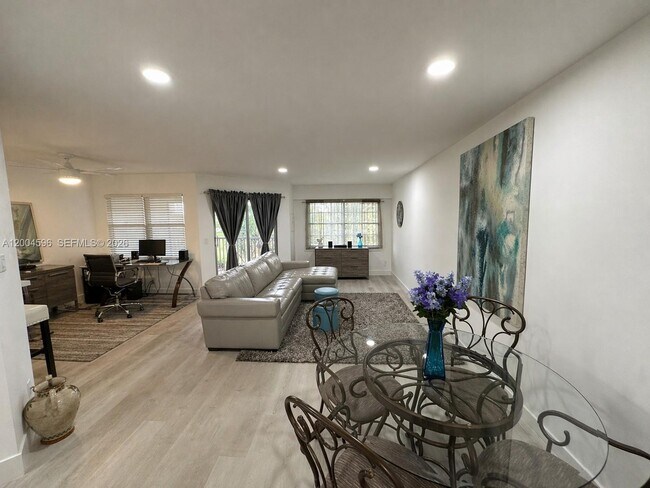 Photo - 12650 SW 6th St Unit 412K