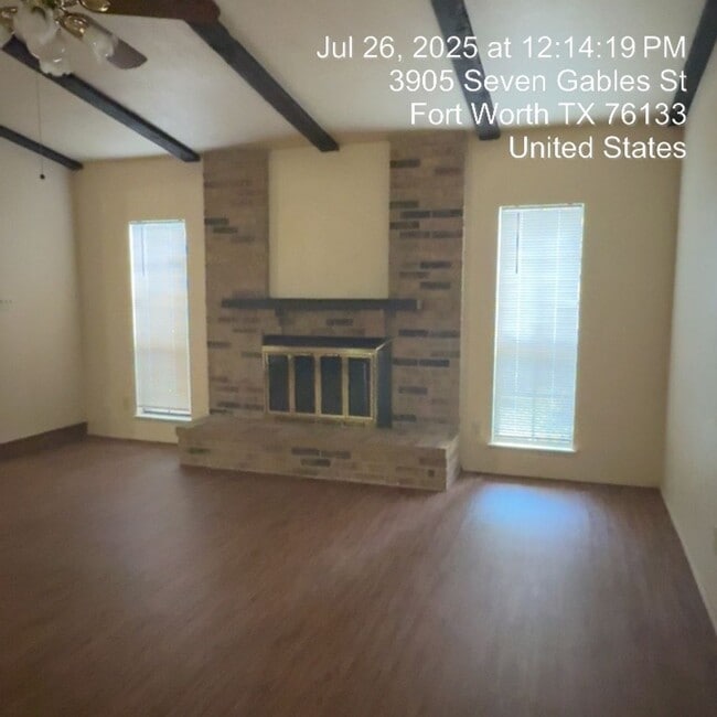 Photo - 3905 7 Gables St