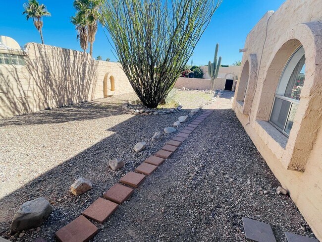 Photo - Westside Townhouse w/ A/C, Large Yard, Gar...