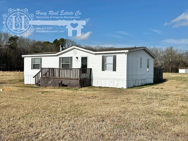 Building Photo - 2008 Burnett Church Rd