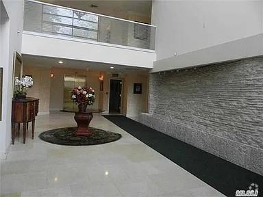 Building Photo - 171 Great Neck Rd Unit 2N Rental