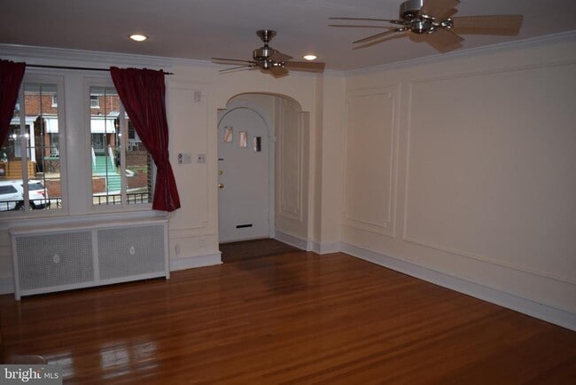 Photo - 104 Longfellow St NW