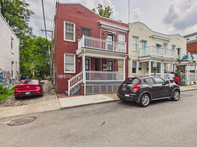 Photo - 411 Gilmer St Unidad B