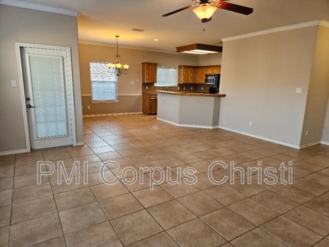 Photo - 2337 Handlin Dr