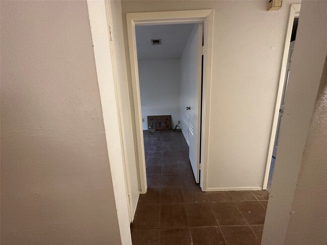Photo - 14846 Waterside Dr