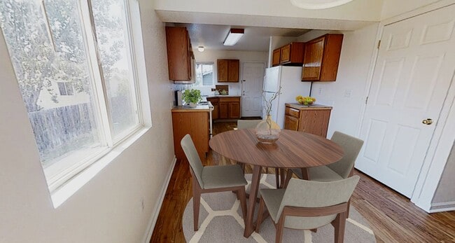 Photo - 1743 Rowan Ln