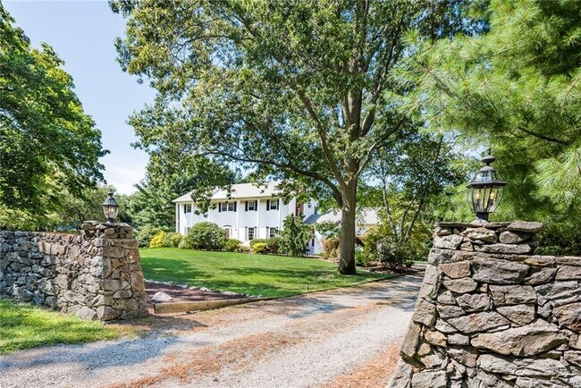 Photo - 191 Aldrich Ave