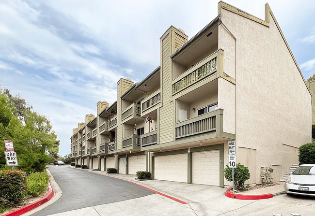 3 bed, 2.5 bth, TOWNHOME in COLLEGE PARK - 3 bed, 2.5 bth, TOWNHOME in COLLEGE PARK