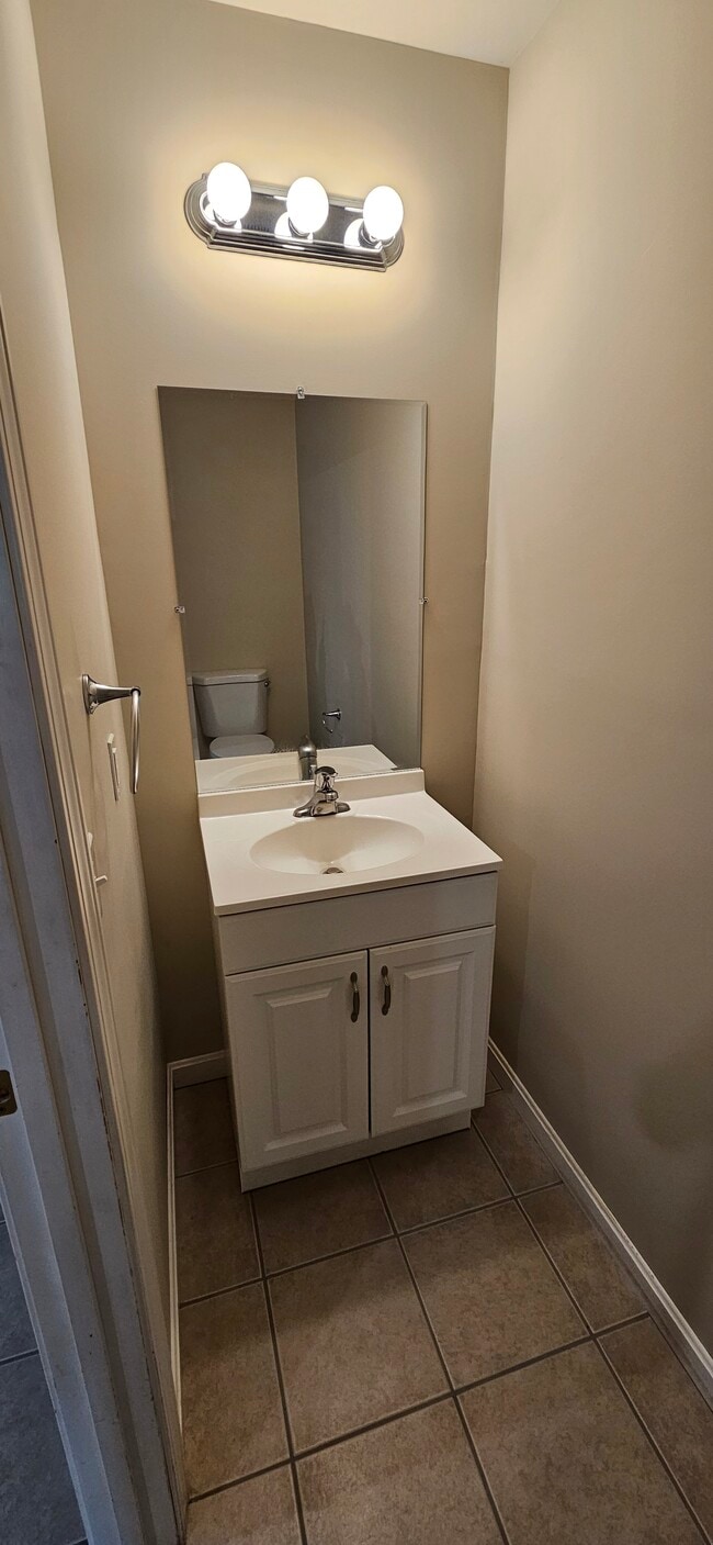 Photo - 225 Upper Pleasant Valley Rd Unit 201