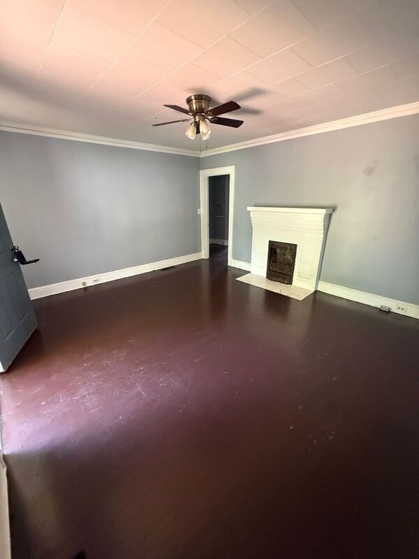 Photo - 510 Ford St