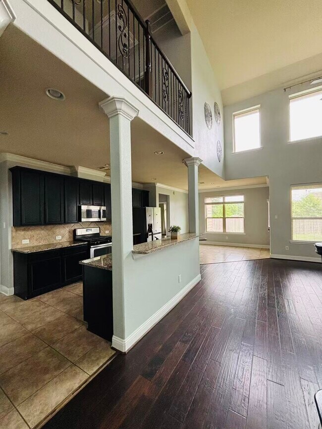 Photo - 419 Blossom Terrace Ln