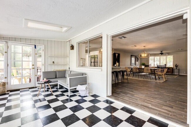 Photo - 2218 E Cactus Wren Dr