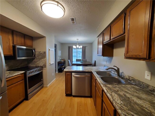 Photo - 9358 Ranchview Ln N
