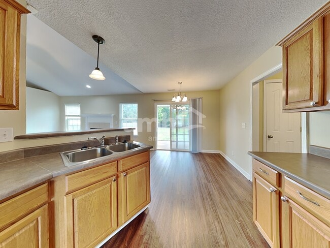 Photo - 2 Gratiot Ln