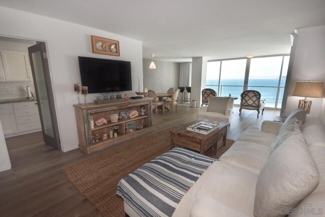 Photo - 1780 Avenida Del Mundo Unit 905