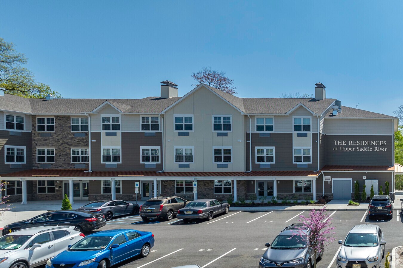 The Residences at Upper Saddle River Apartments Saddle River, NJ