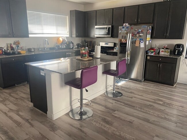 7710 Founder Point Ln