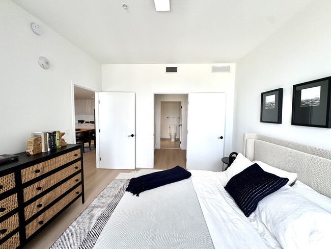 Photo - 242 NW 32nd St Unit A10