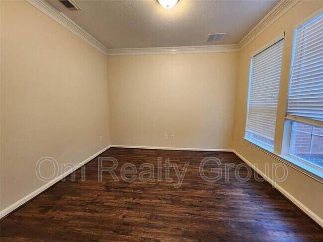 Photo - 5307 Dandelion Meadow Ln
