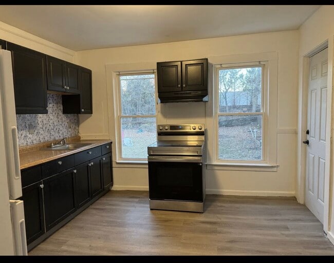 Photo - 14 Delmont St