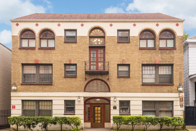 Photo - Palladian Apartments