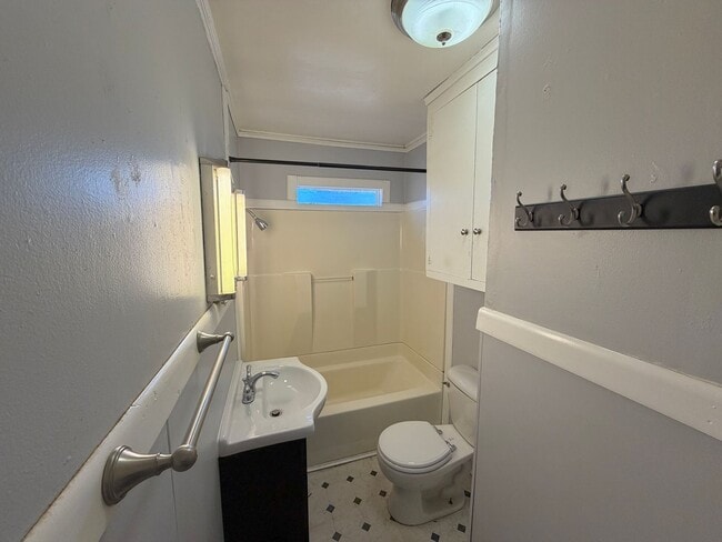 Photo - Statesville - Cool Springs - 2BD / 1 BA