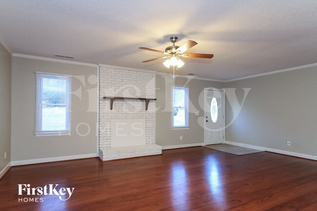 Photo - 2328 Pebble Creek Rd