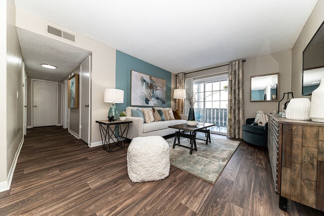 Building Photo - Hampton Creek Rental