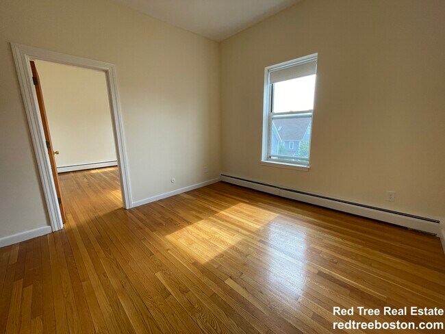 Photo - 172 N Beacon St Unit 12