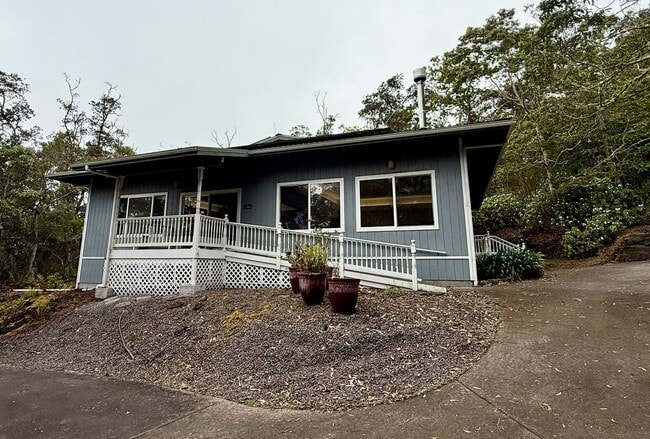 Building Photo - Forest Retreat at the Top of Kaloko