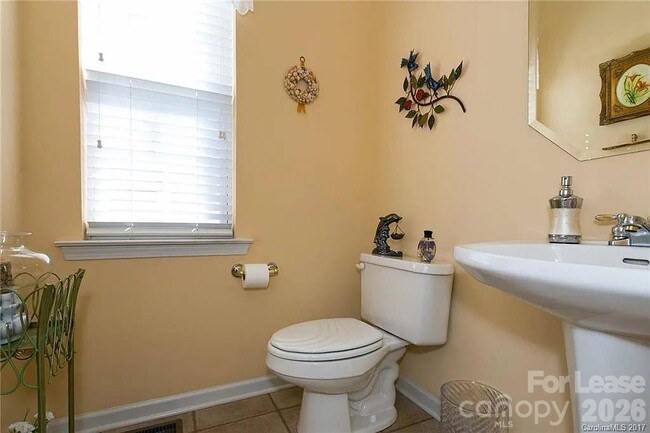 Photo - 20309 Northport Dr