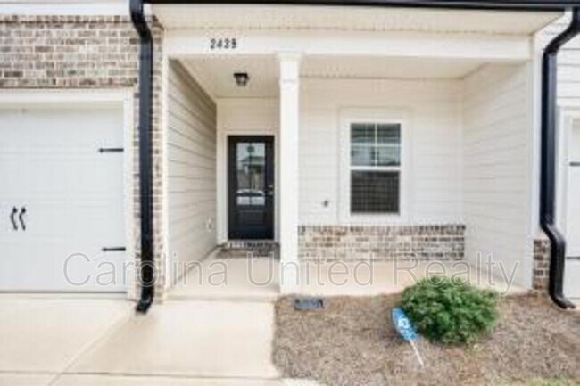 Photo - 2439 Sequoia Trail