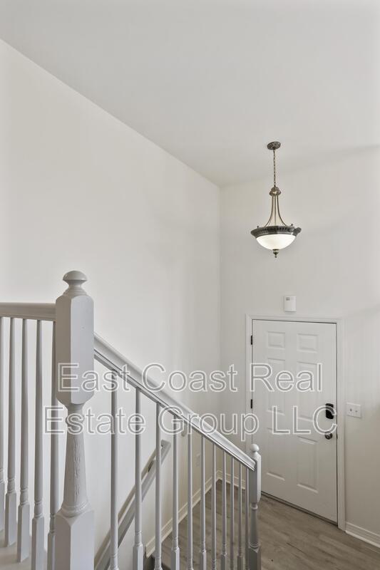 Photo - 1337 Cedarwood Dr