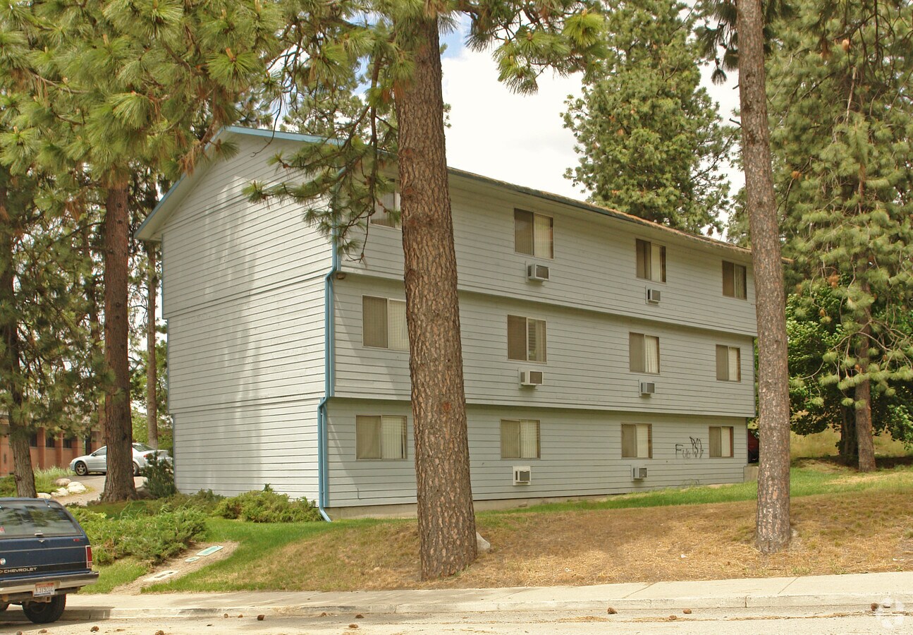 Emma Hill Apartments - Emma Hill Apartments