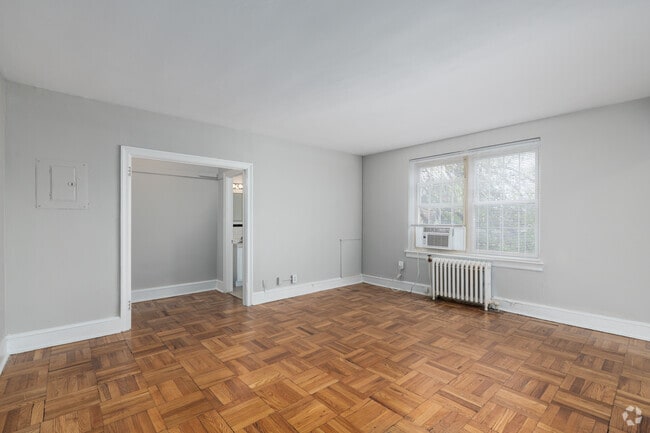 Studio - 391SF - Living Room