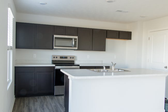 Photo - 1575 Cupola Wy