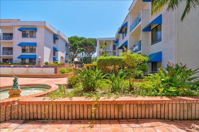 Building Photo - 1 Bedroom in the UTC Area! Remodeled and M... Unit 1D Rental