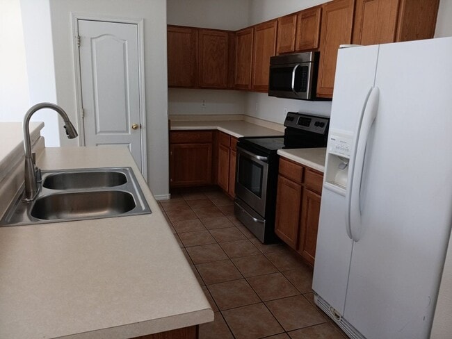 Photo - 3 Bedroom, 2 Bathroom Home! Available Soon!!