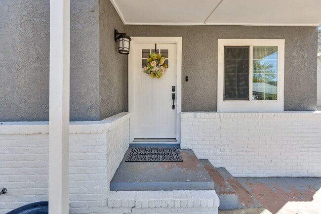 Photo - 2 Separate Units on One Lot – Ideal for Family/Next Gen Living!