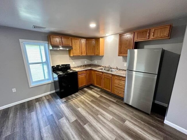 Photo - 106 Water St