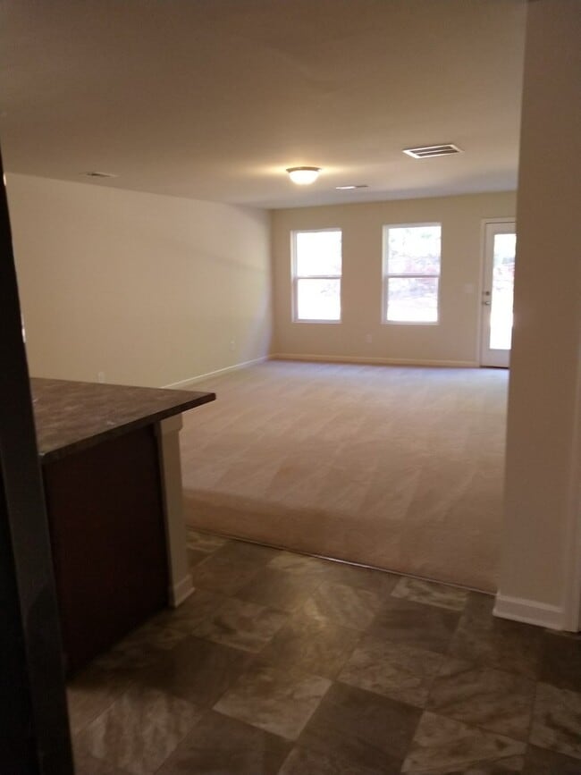 Photo - 3 bed/ 2.5 bath!!!