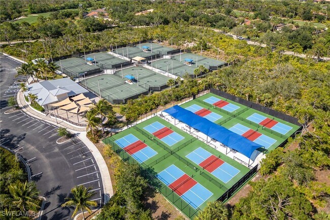 Photo - 20930 Island Sound Cir Unidad 402