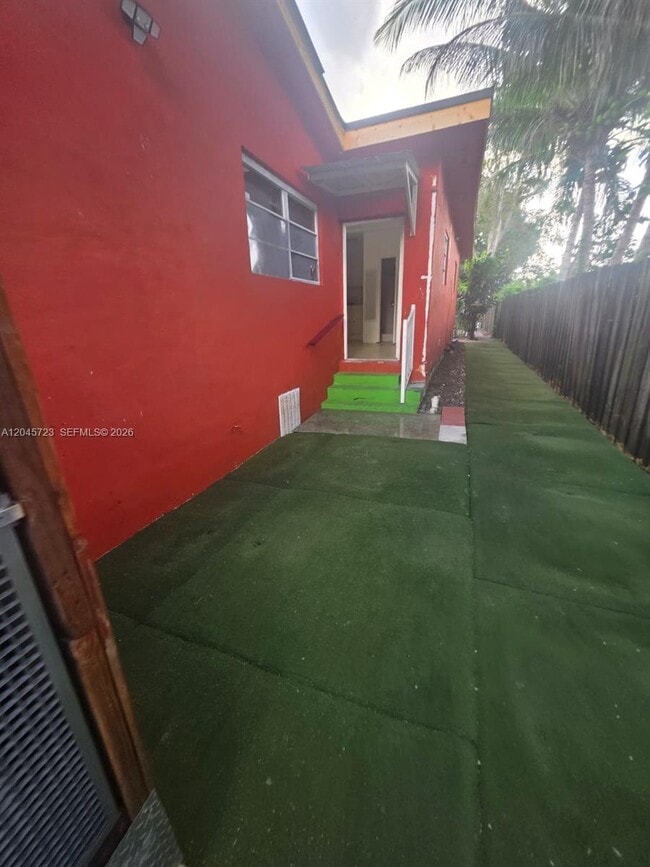 Building Photo - 10861 NW 22nd Ct Unit 0
