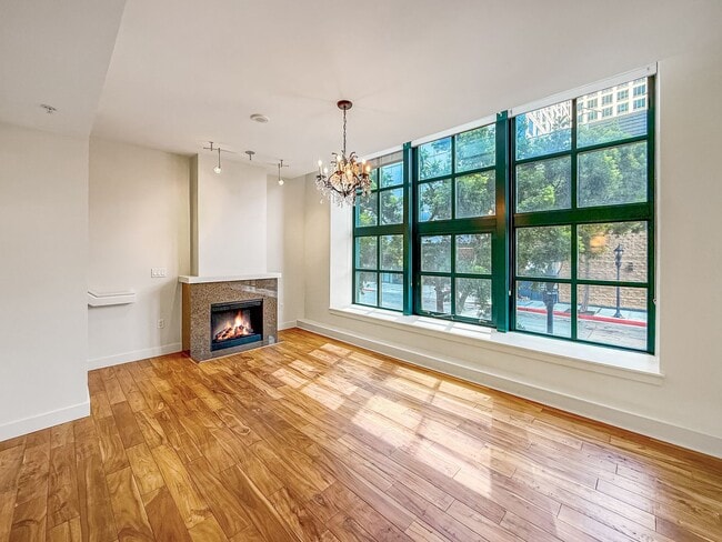 Stunning 2B+Den/2BA Condo in Downtown San ... - Stunning 2B+Den/2BA Condo in Downtown San ... Unit 108