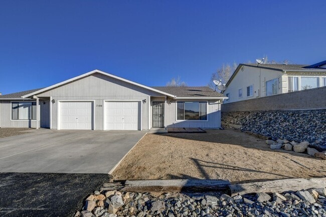 Building Photo - 7100 Roundup Dr Unit B Rental