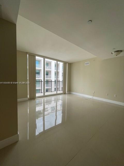 Photo - 4100 Salzedo St