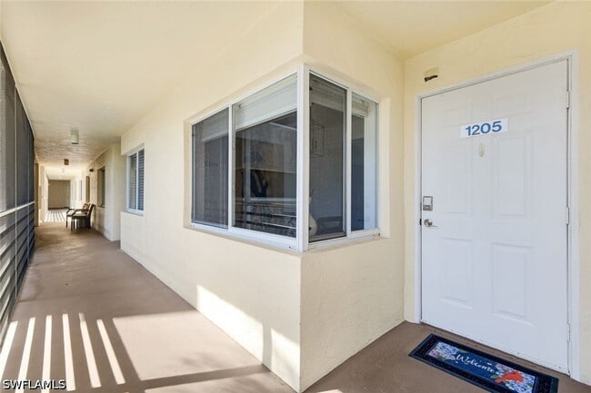 Photo - 15161 Cedarwood Ln Unit 1205