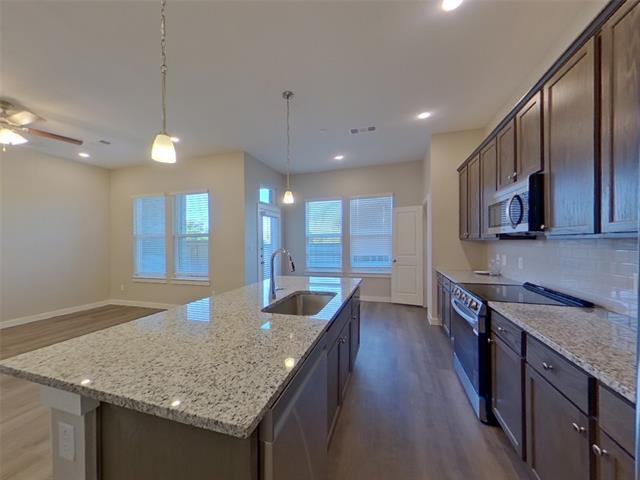 Photo - 5476 Sandstone Dr