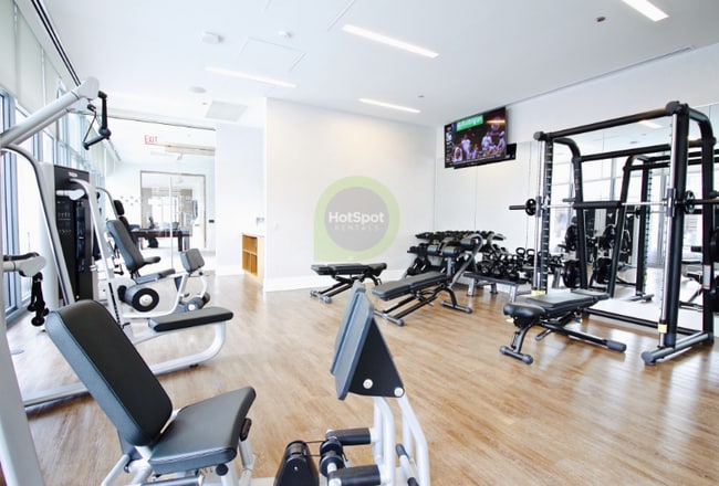 Photo - 359 W Chestnut St