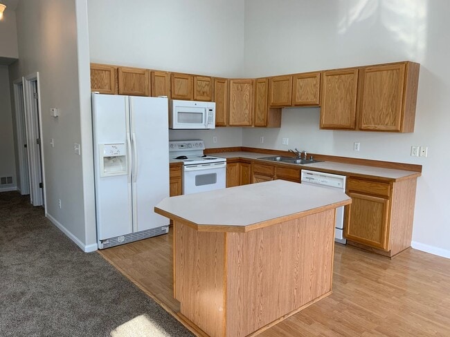 Photo - 6388 Fairweather Dr
